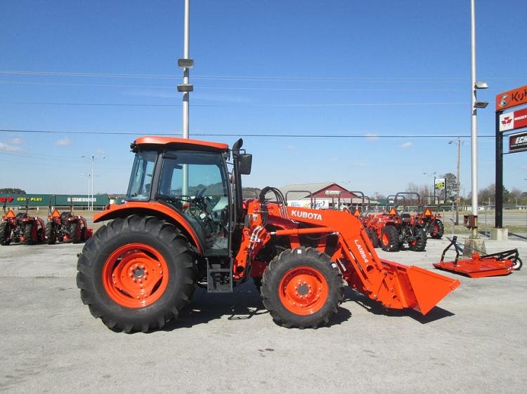 Kubota M5-111HDC12 | Snead Tractor