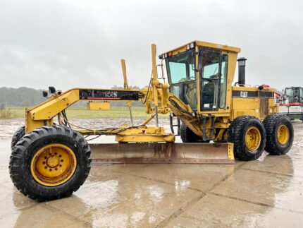 Caterpillar 160H Grader